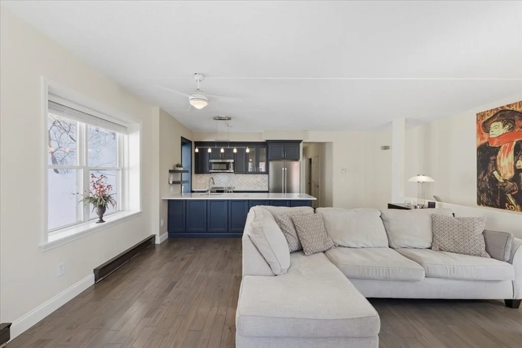 Photo of Unit B at 7 Eugene Circle