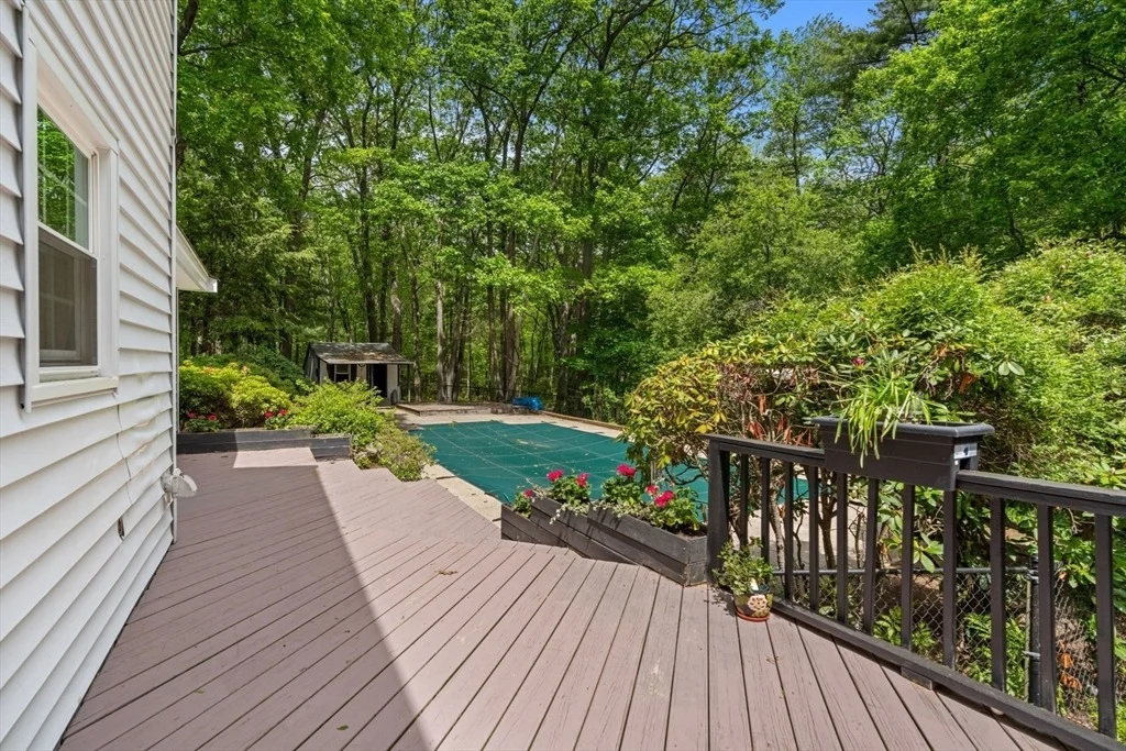 Photo of 5 Hansen Ave