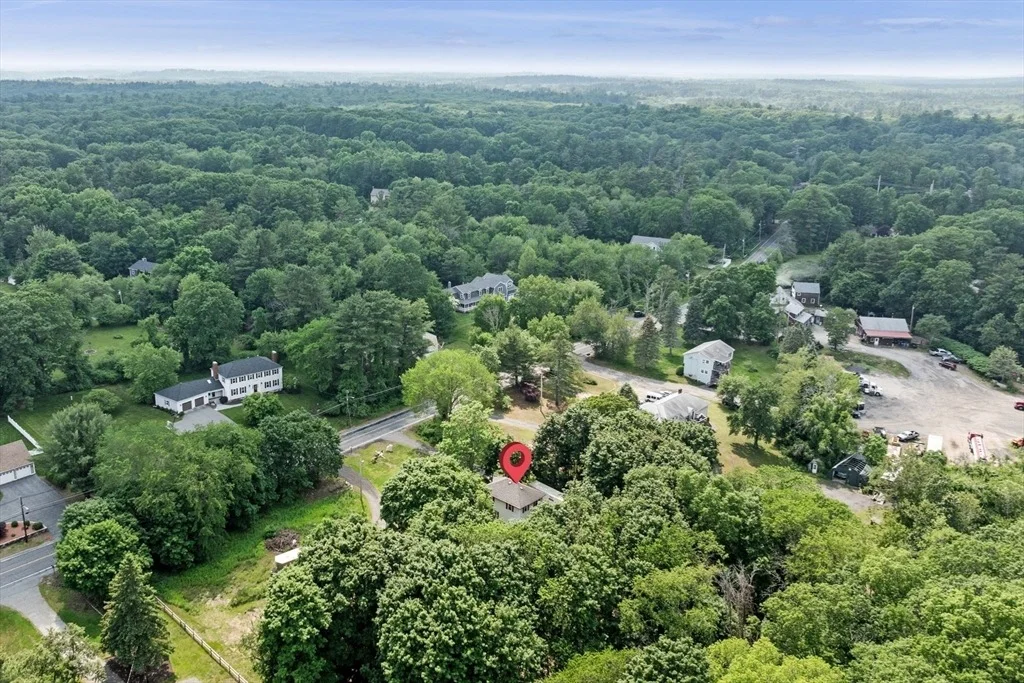Photo of 123 Forest St