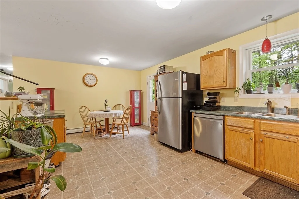 Photo of 16 Mountain Rd