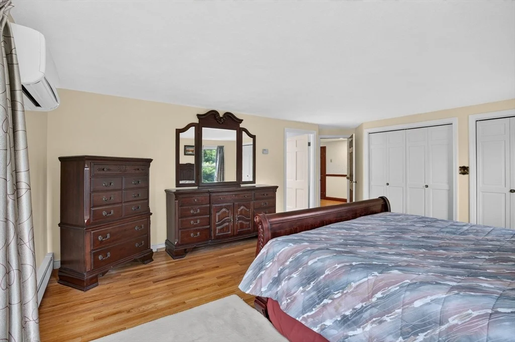 Photo of 8 Marion Ave