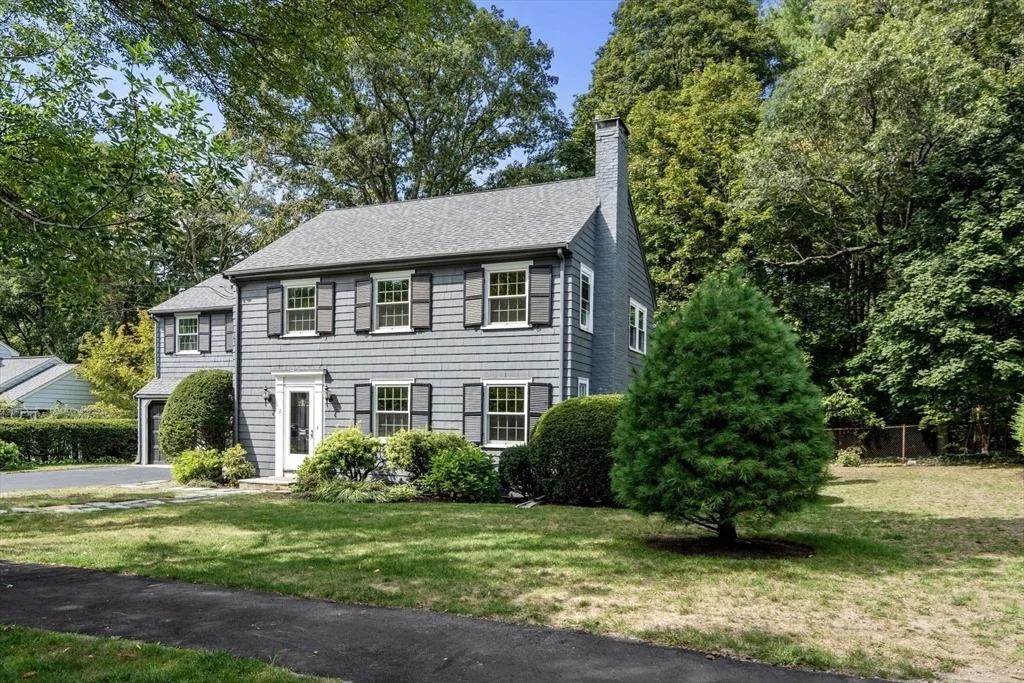Photo of 11 Grayson Ln