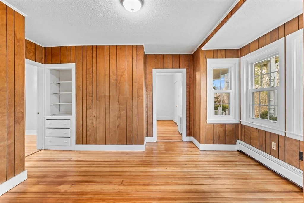 Photo of 10 Puritan Rd