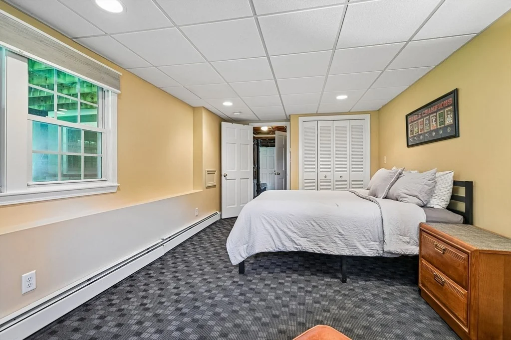 Photo of 6 Briarwood Dr
