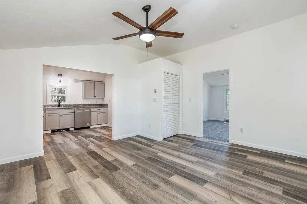 Photo of 2838 Cranberry Hwy