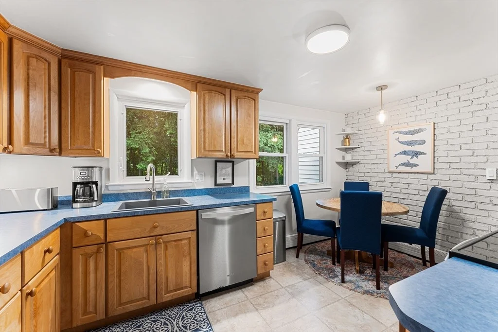 Photo of 65 Janet Cir