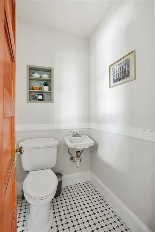 Photo of 159 Broadway