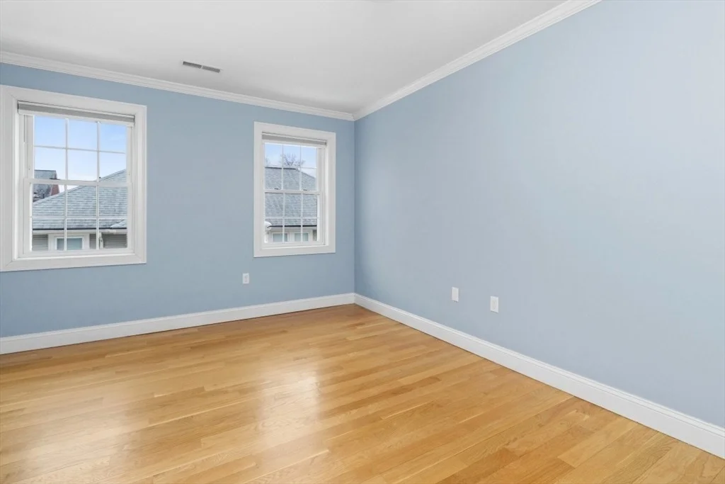 Photo of Unit 2 at 19 Everett Street