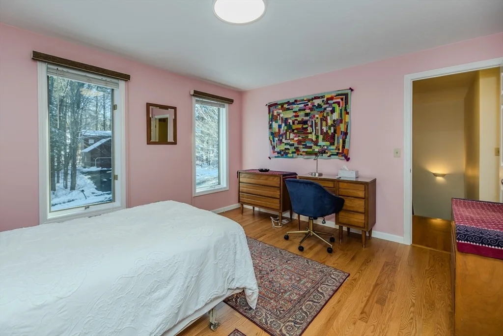 Photo of 481 Old Farm Rd