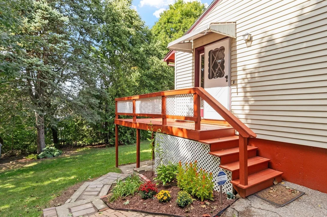Photo of 136 Ridge Rd