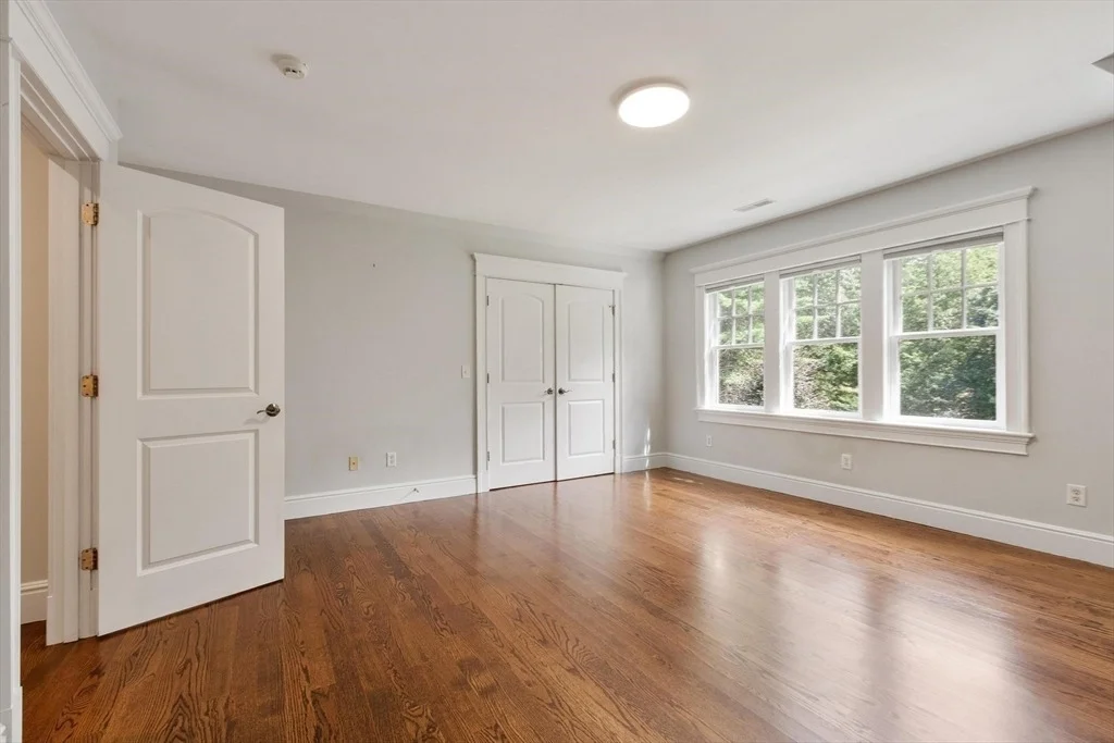Photo of 64 Tanglewood Way