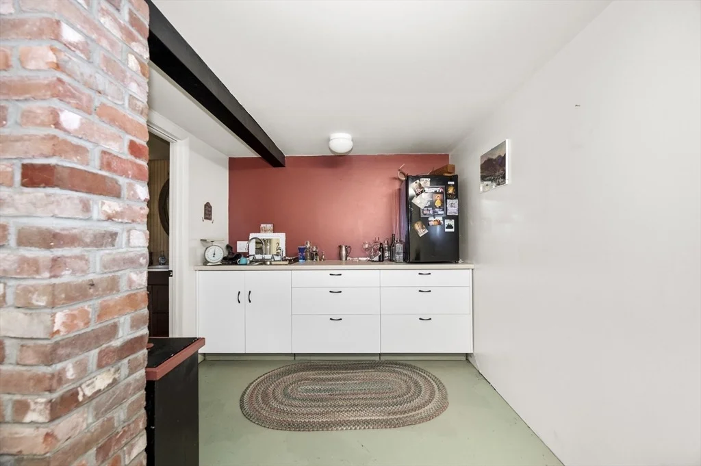 Photo of 148 Walnut Hill Rd