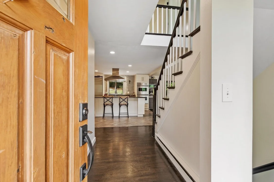 Photo of 29 Shaker Rd