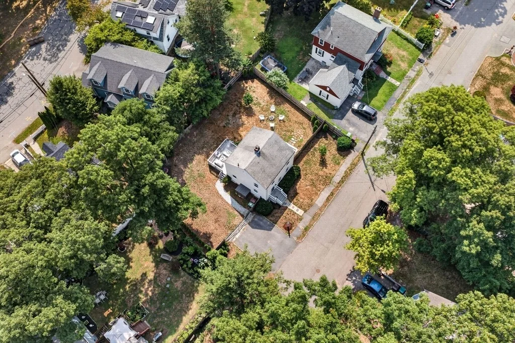 Photo of 31 Charlesbank Road