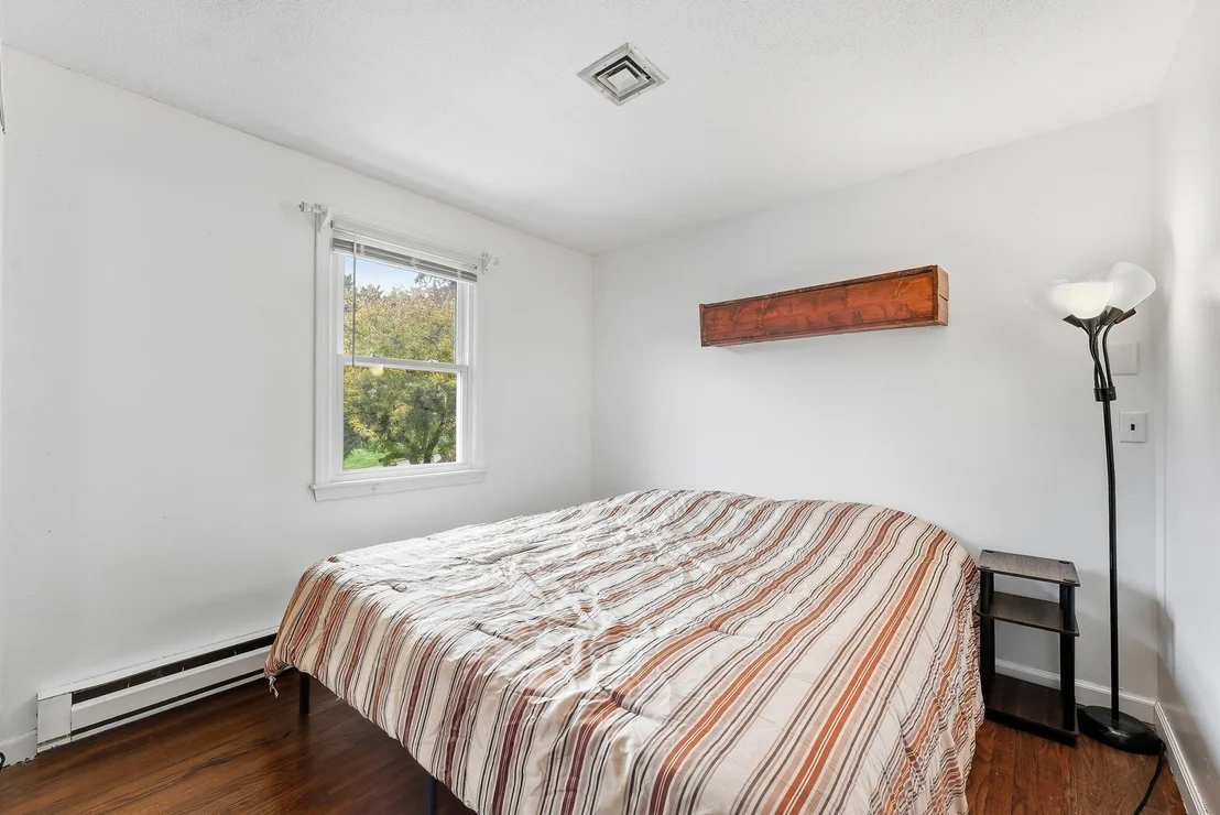Photo of 131 Beacon Hill Rd