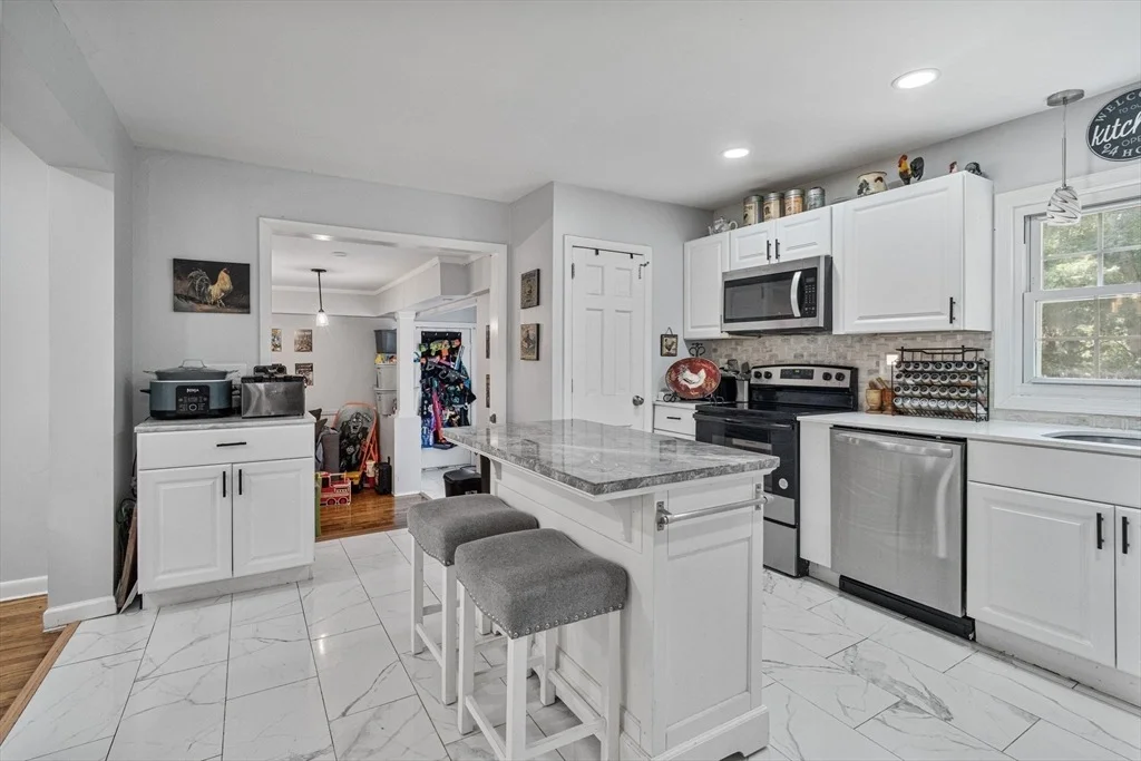 Photo of 281 Newton Rd