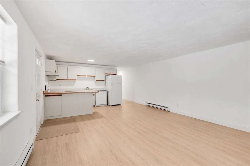 Photo of Unit 15A at 70 Cape Dr
