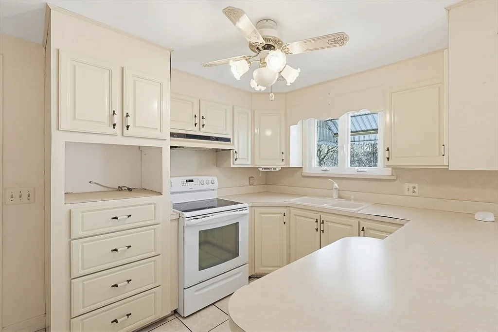 Photo of 10 Brayton Rd