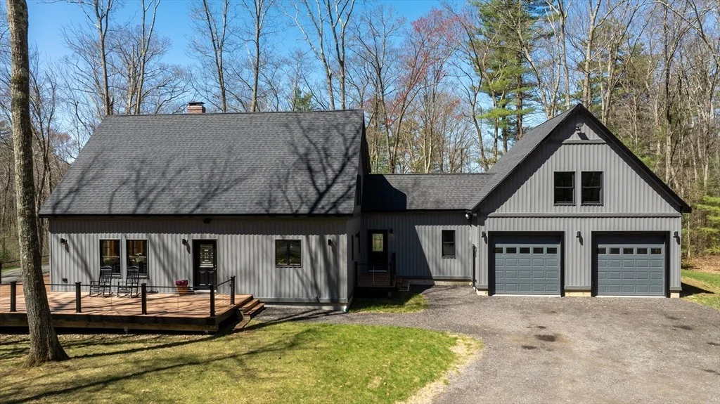 Photo of 8 Barrett Rd
