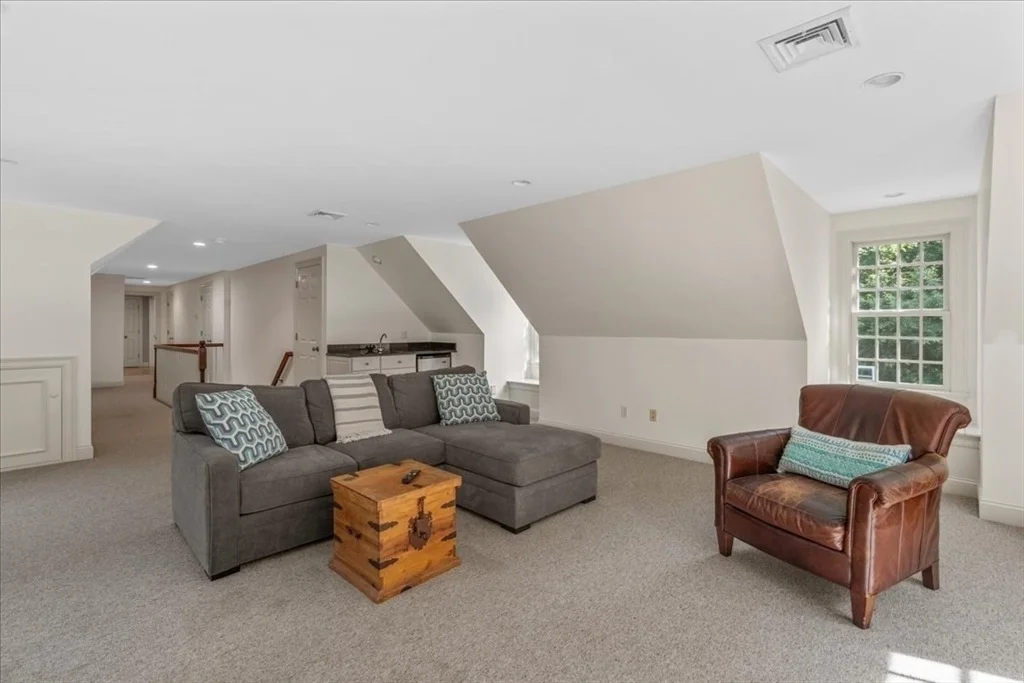 Photo of 144 Stetson Rd