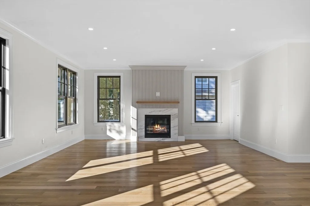 Photo of 20 Puritan Rd