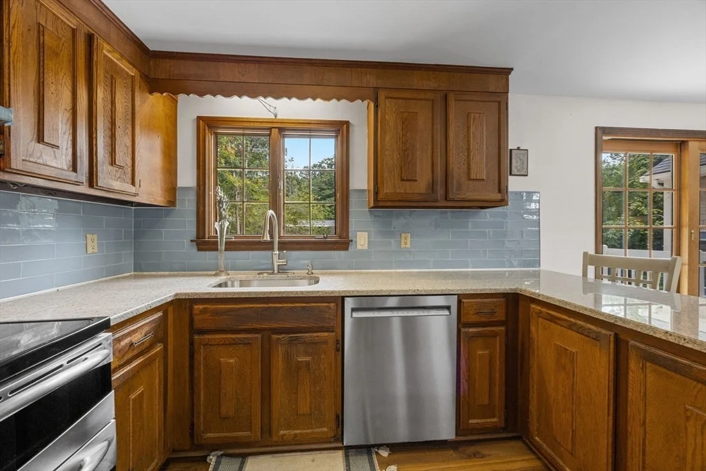 Photo of 7 Horseshoe Cir
