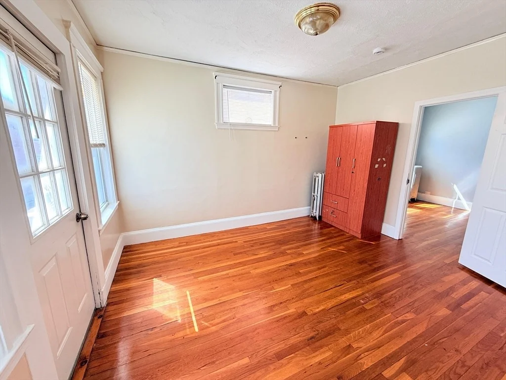 Photo of Unit B at 20 Ferry St
