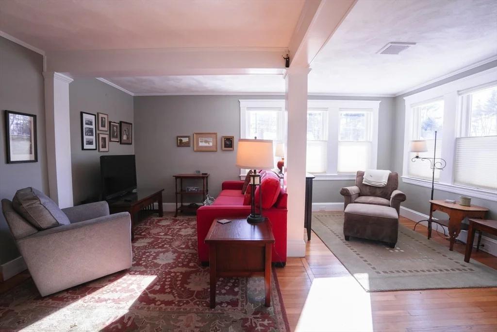 Photo of 447 Brook St.