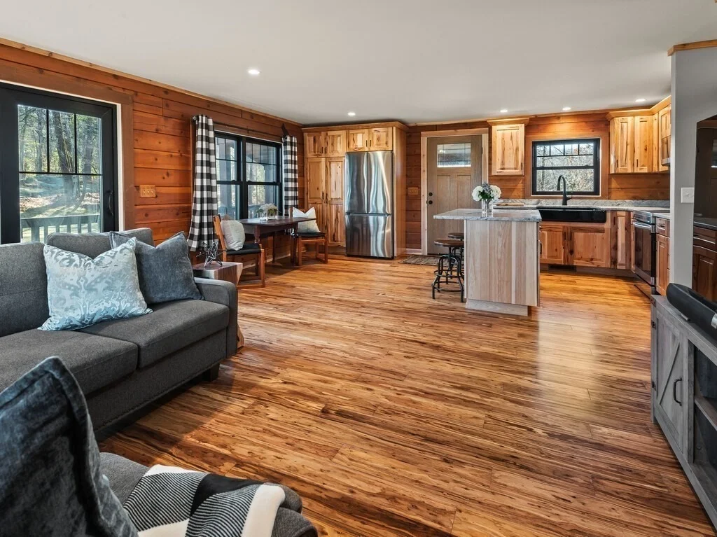 Photo of 281 Warren Rd