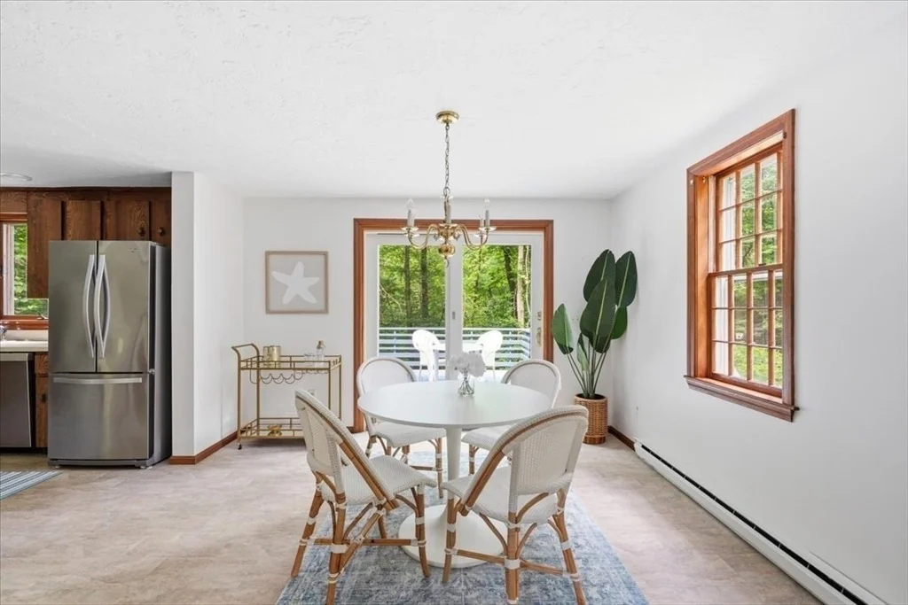 Photo of 200 Cushing St
