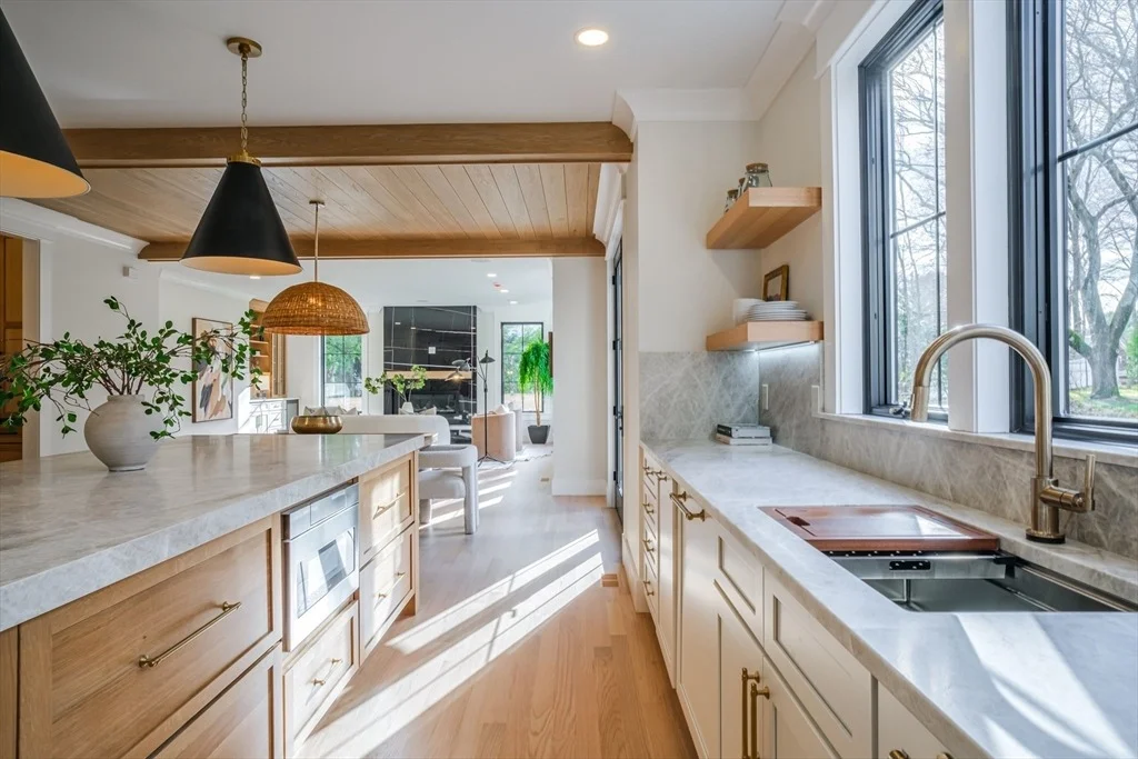 Photo of 6 Newbury Park