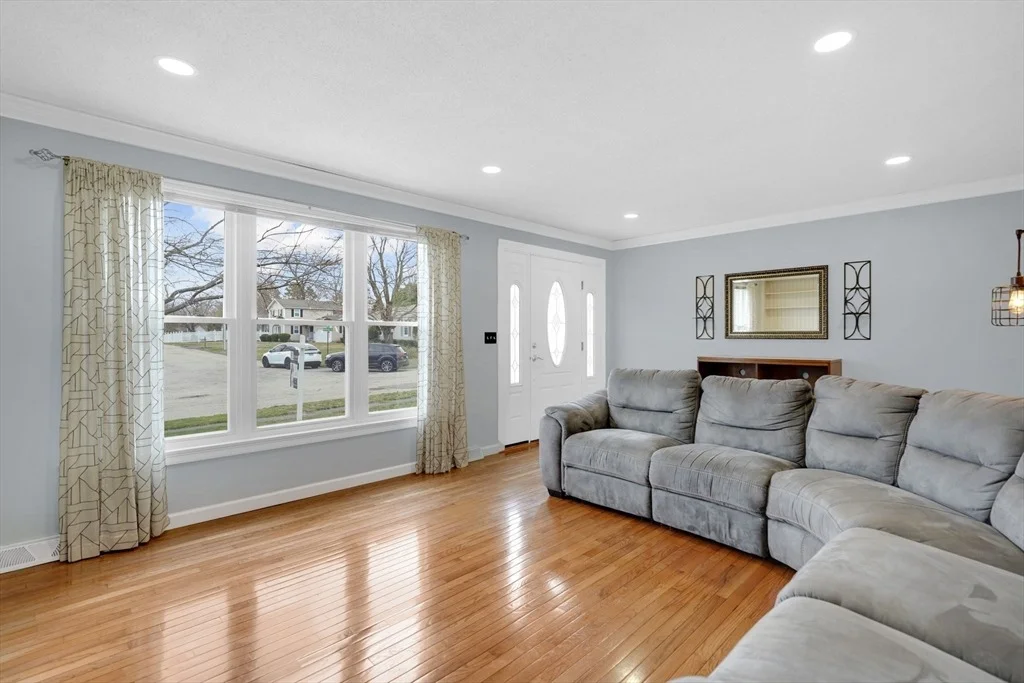 Photo of 135 Nutmeg Cir