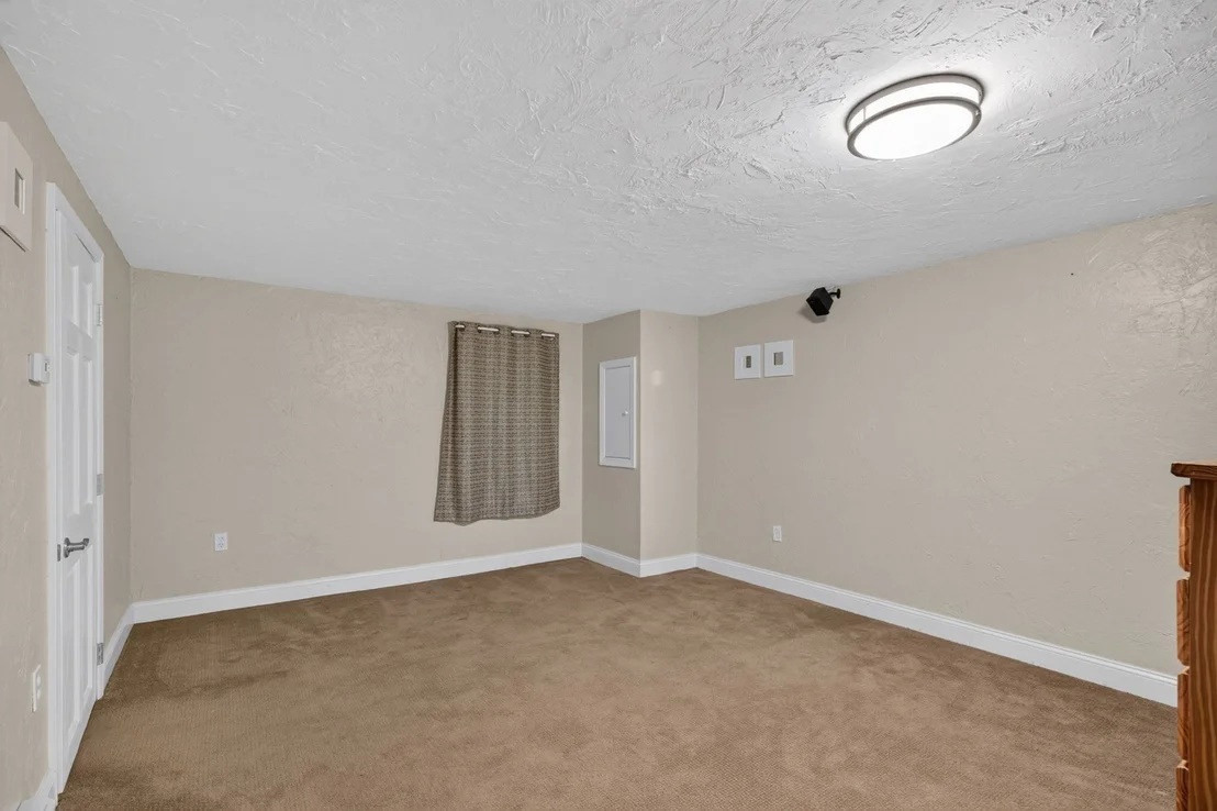 Photo of 315 Broadway