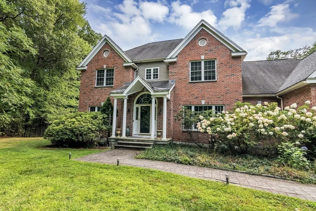 Photo of 52 Goodnow Ln