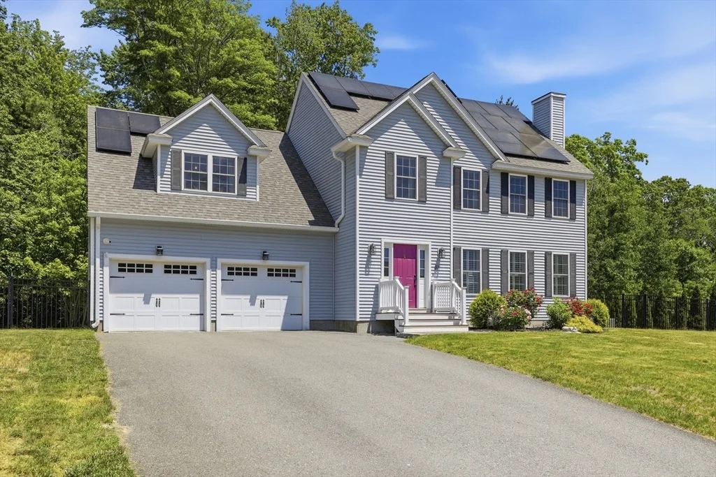 Photo of 37 Hemlock Dr