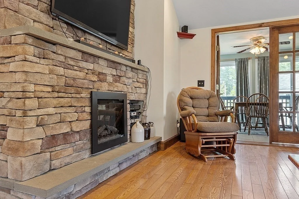 Photo of 156 Euclid St