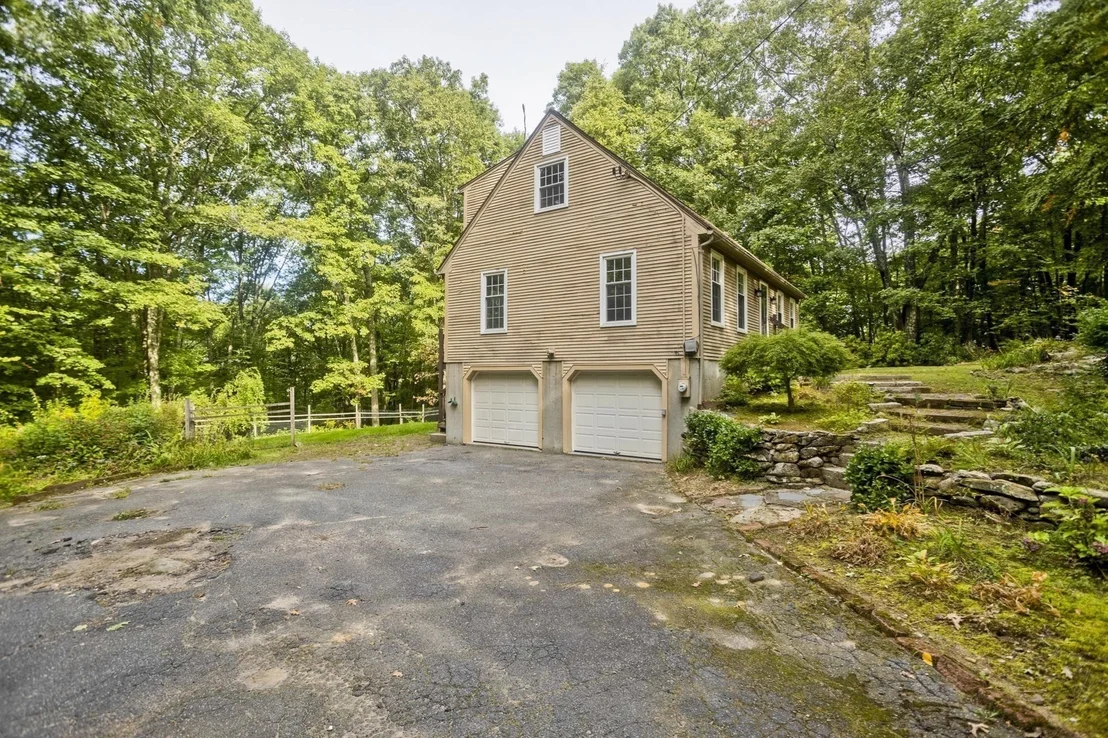 Photo of 323 Bennett Rd.