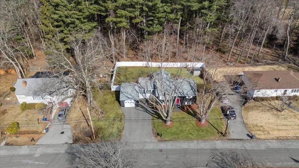 Photo of 58 Oakcrest Circle