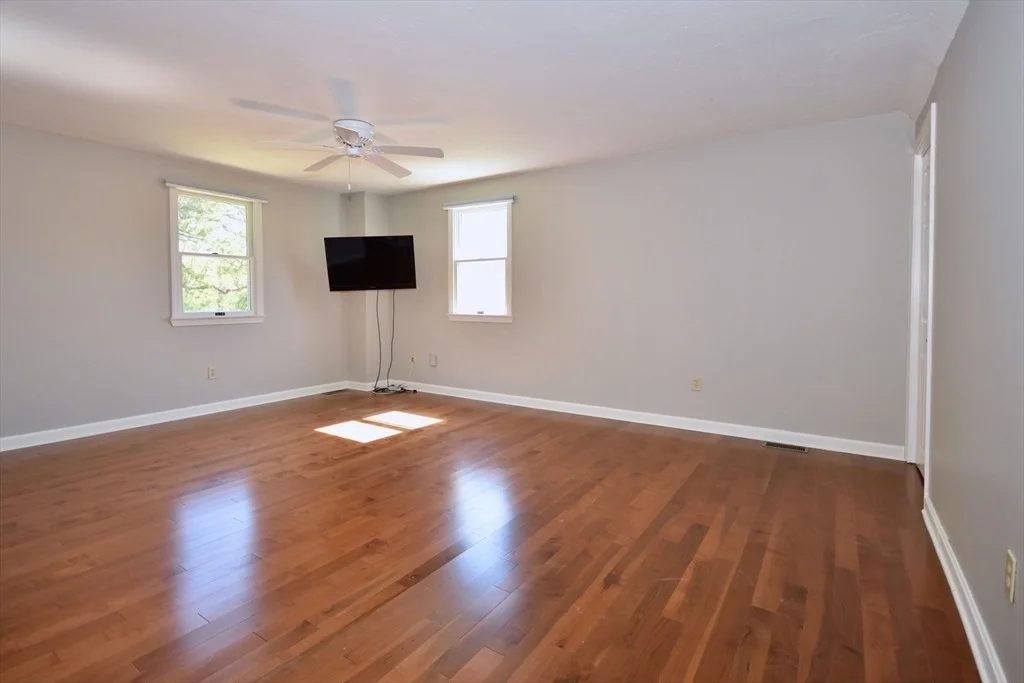 Photo of 8 Great Rock Rd