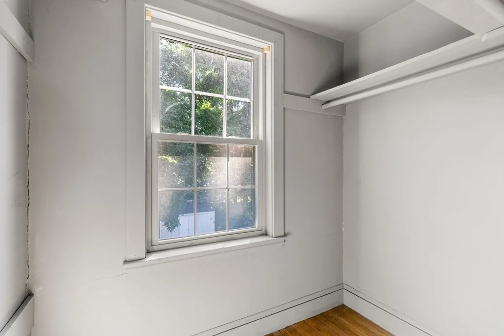 Photo of 278 Common St