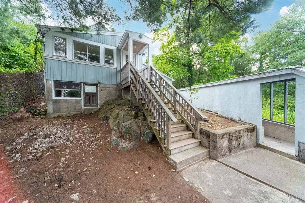 Photo of 46 Circle Rd