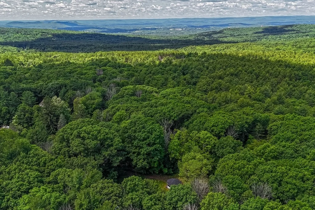 Photo of 294 North Valley Road