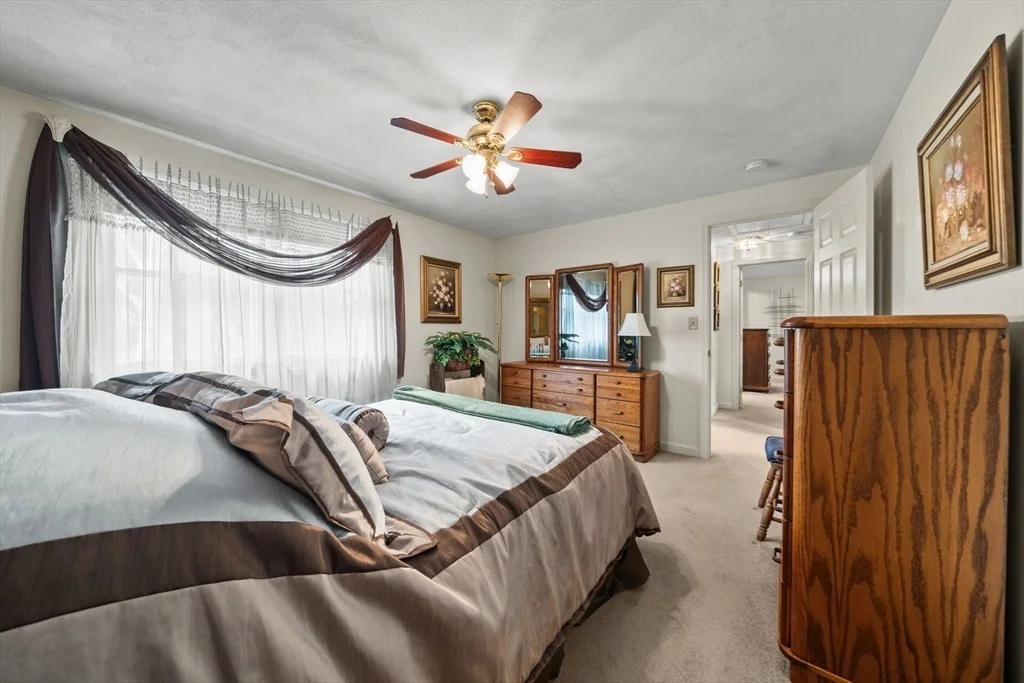 Photo of 31 Emerald Dr