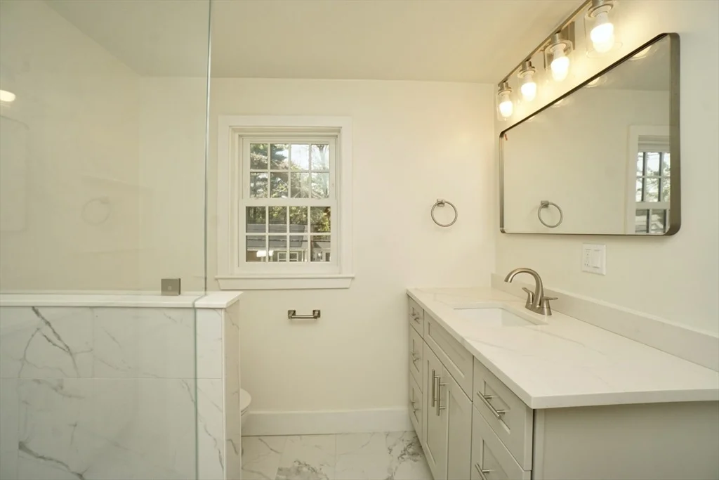 Photo of 101 Speen St