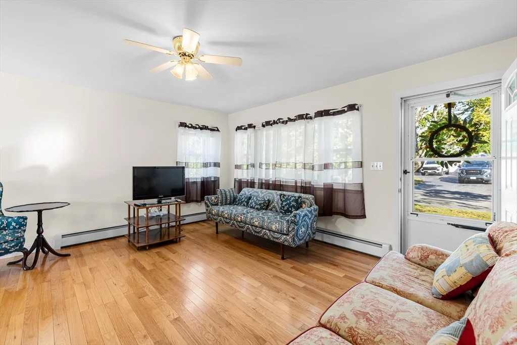 Photo of 71 Harding Rd