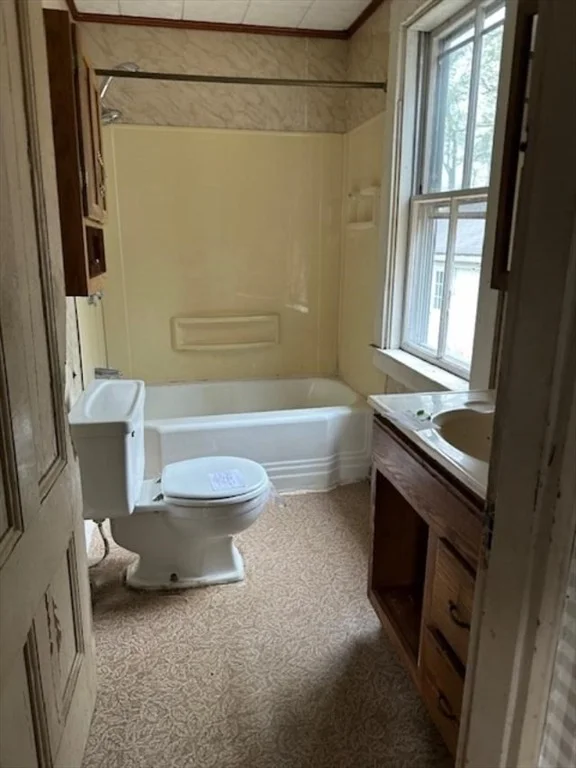Photo of 12 Maple Ave