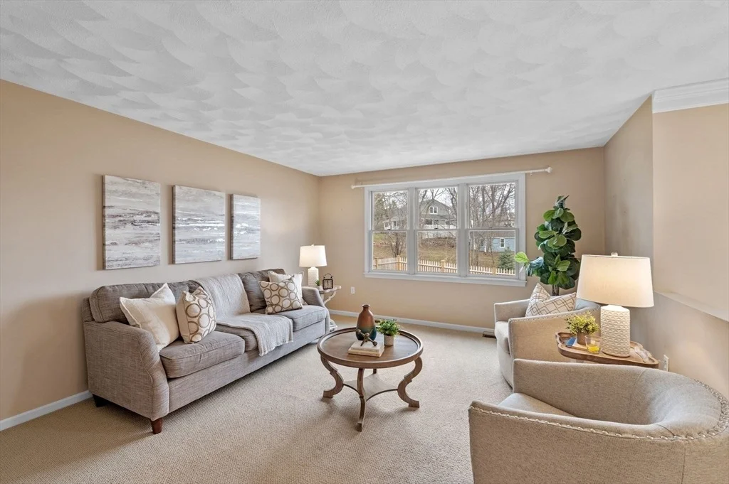 Photo of 7 Hilltop Drive