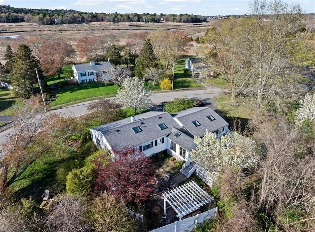 Photo of 63 Chandler Dr