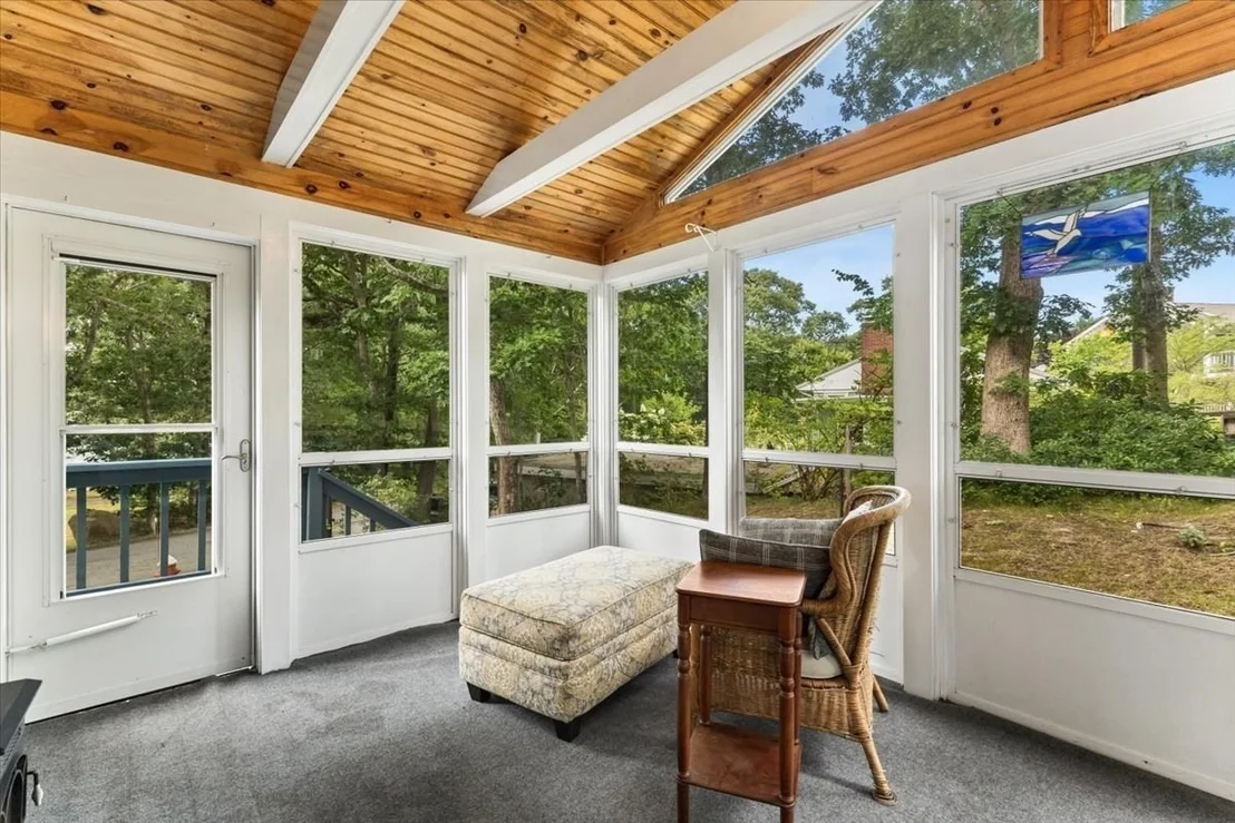 Photo of 84 Eel Pond Rd
