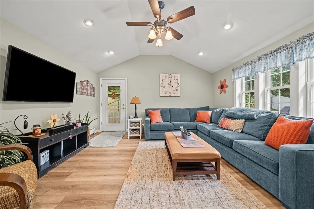 Photo of 21 Corinth